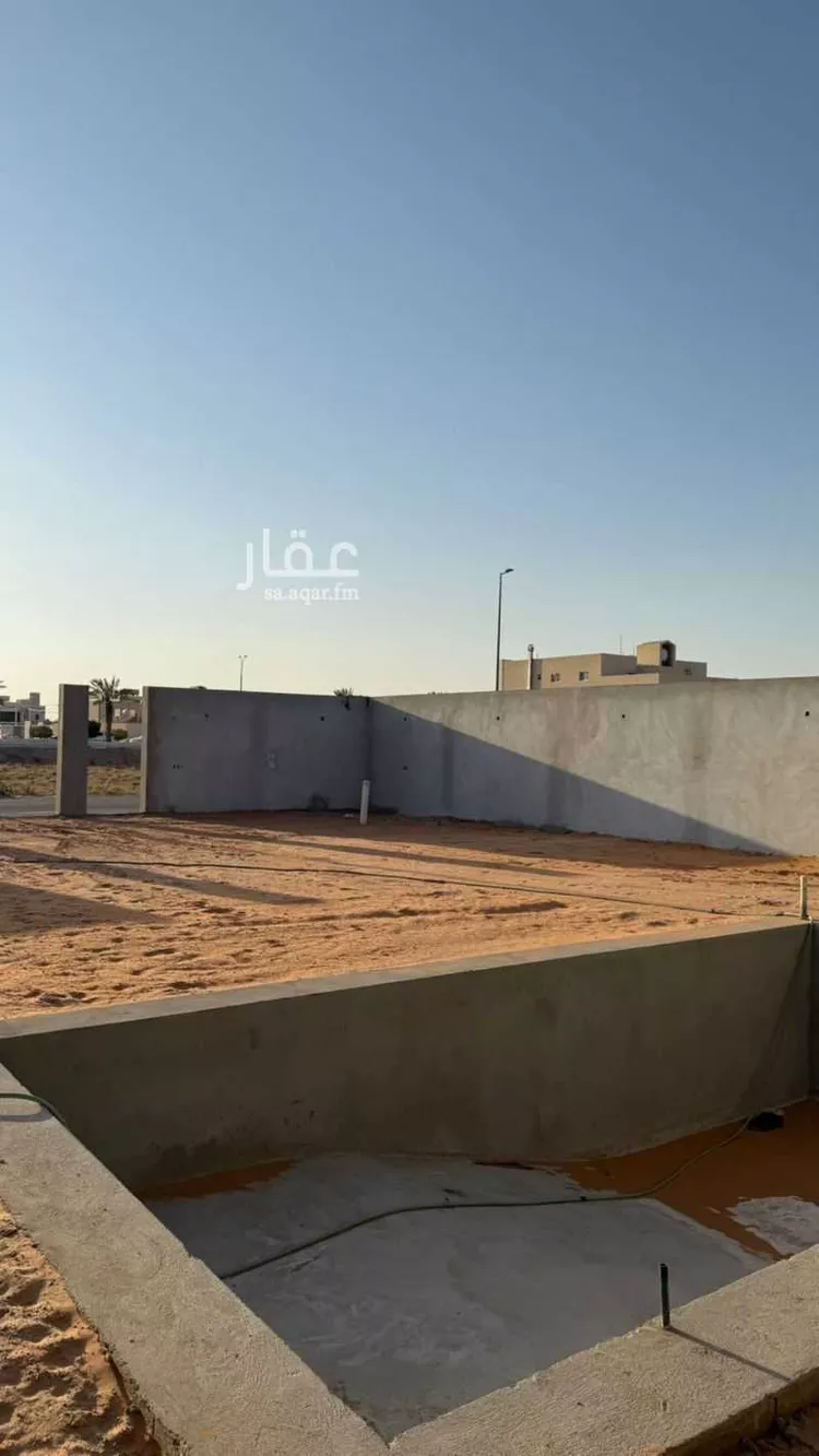 استراحة للبيع في شارع خباب الزبيدي, حي اليرموك, مدينة ثادق, منطقة الرياض