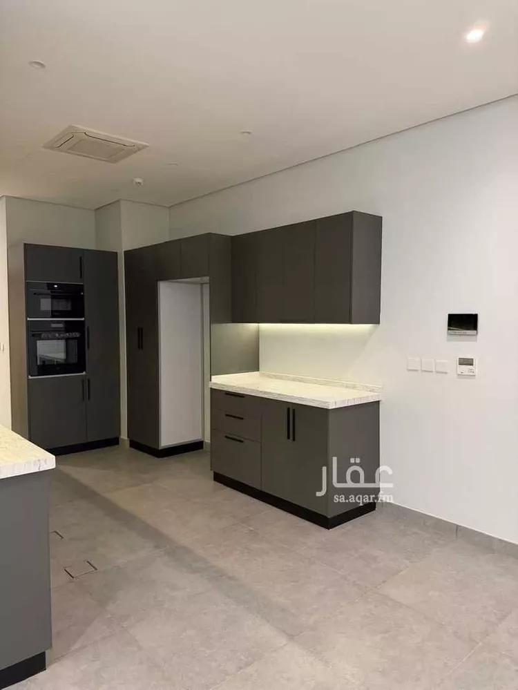 فيلا للبيع في شارع طريق الثمامة, حي المونسية, مدينة الرياض, منطقة الرياض 9