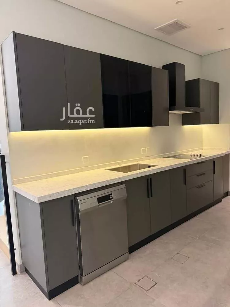 فيلا للبيع في شارع طريق الثمامة, حي المونسية, مدينة الرياض, منطقة الرياض 10