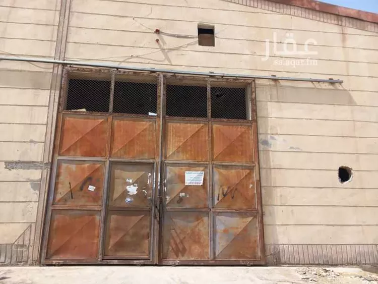 مستودع للإيجار في شارع جبل الغبيرات ، حي عريض ، الرياض ، منطقة الرياض 1 صورة