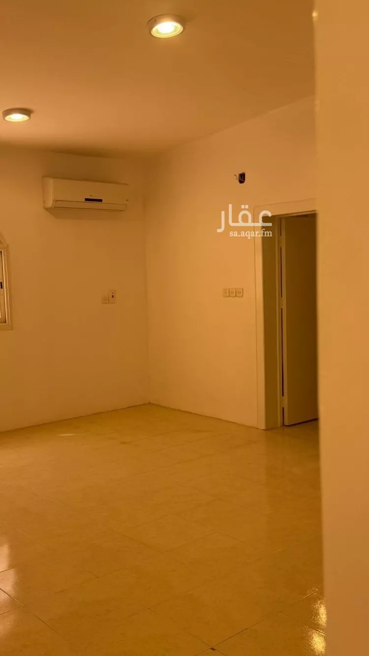 فيلا للإيجار في شارع عمر ابن ابي ربيعة, حي السروات, مدينة النماص, منطقة عسير صورة 5
