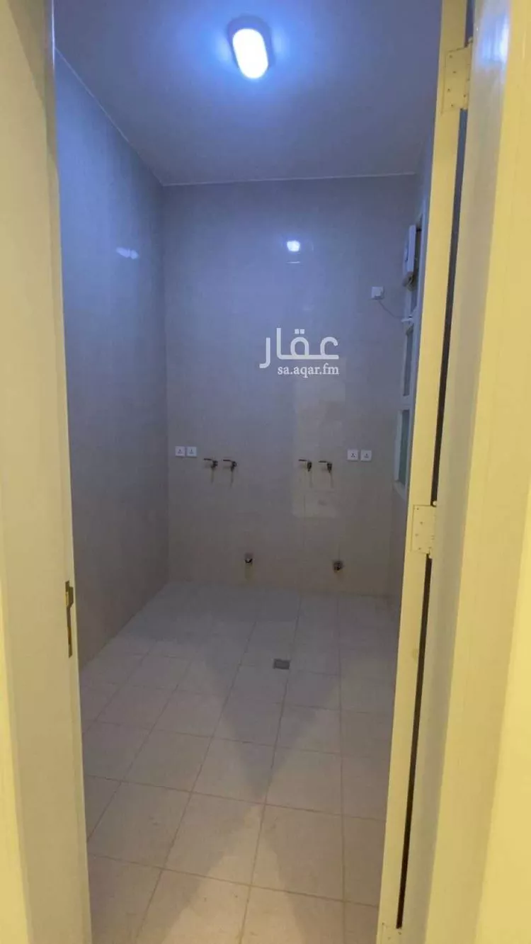 فيلا للبيع في شارع سفيان بن الحكم, حي الجامعيين, مدينة خميس مشيط, منطقة عسير 13