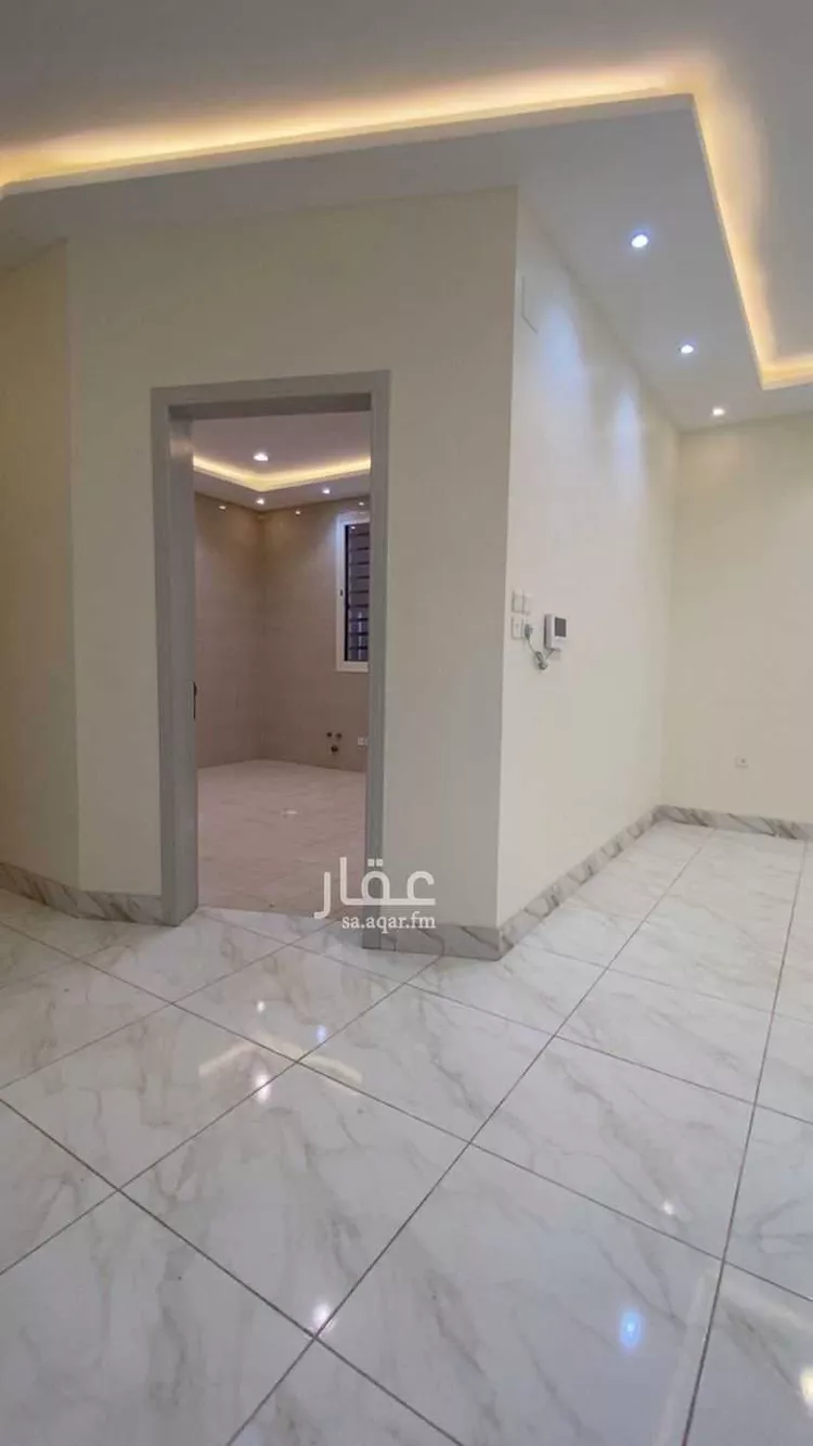 فيلا للبيع في شارع سفيان بن الحكم, حي الجامعيين, مدينة خميس مشيط, منطقة عسير 19