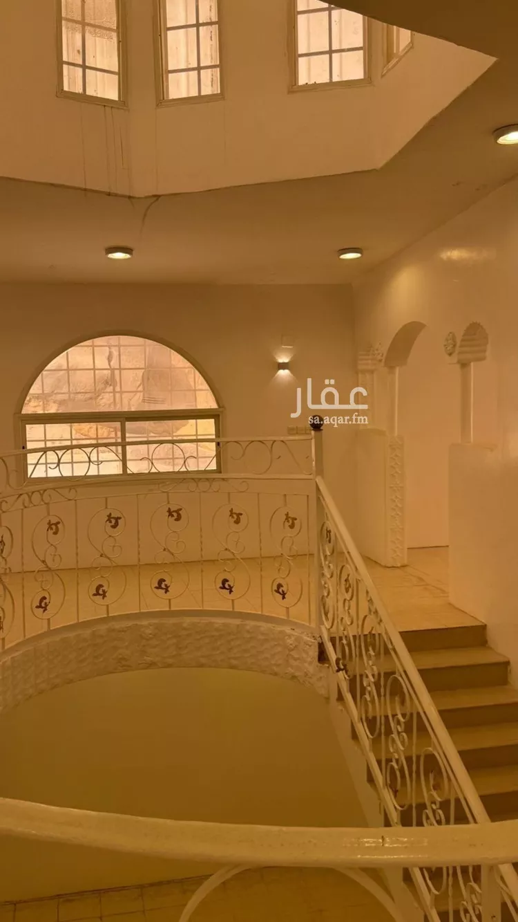 فيلا للإيجار في شارع عمر ابن ابي ربيعة, حي السروات, مدينة النماص, منطقة عسير صورة 2