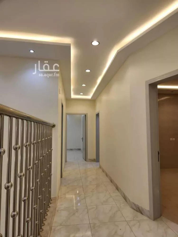 فيلا للبيع في شارع سفيان بن الحكم, حي الجامعيين, مدينة خميس مشيط, منطقة عسير 29