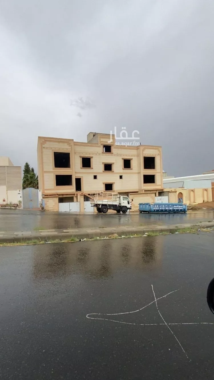 عمارة للبيع في شارع الوجيف, حي السلام, مدينة ابها, منطقة عسير صورة 2