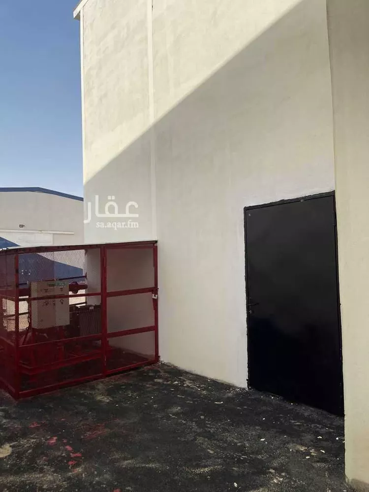 مستودع للإيجار في شارع أبي الفضائل العدل, حي الغنامية, مدينة الرياض, منطقة الرياض 2