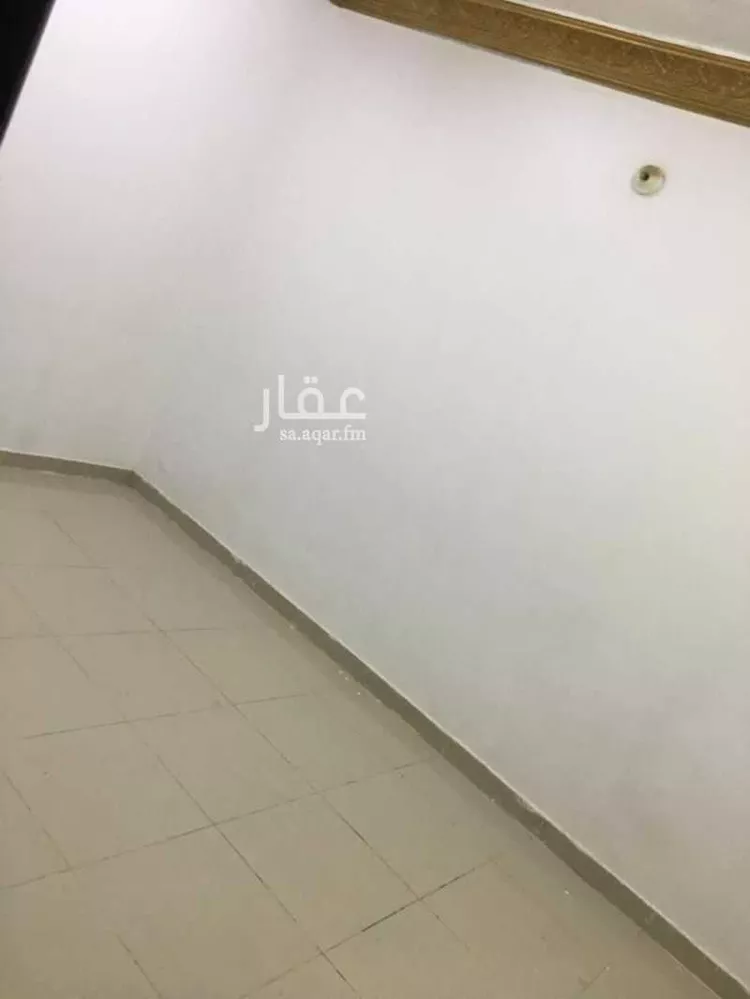 شقة للإيجار في شارع شريح الحجازي, حي اليمامة, مدينة الرياض, منطقة الرياض صورة 2