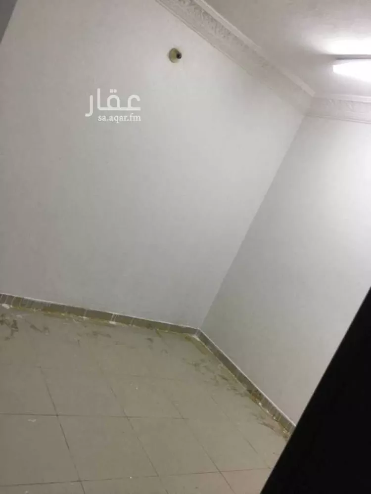شقة للإيجار في شارع شريح الحجازي ، حي اليمامة ، الرياض ، منطقة الرياض صورة 3