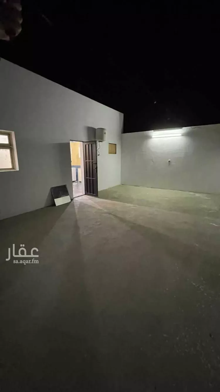شقة للإيجار في شارع 7323056, حي العزيزية الأول, مدينة الاحساء, المنطقة الشرقية صورة 3