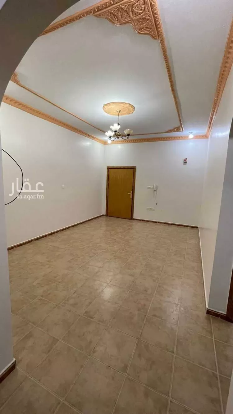 شقة للإيجار في شارع 7323056, حي العزيزية الأول, مدينة الاحساء, المنطقة الشرقية صورة 3