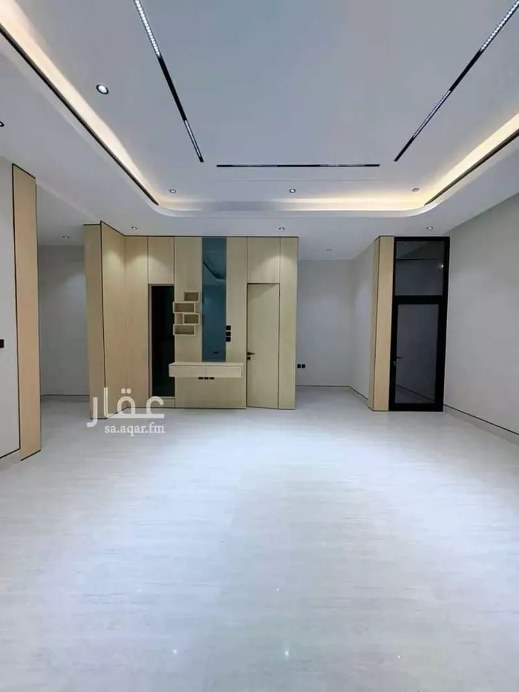 فيلا للبيع في شارع فؤاد محمد عمر توفيق, حي المهدية, مدينة الرياض, منطقة الرياض صورة 4