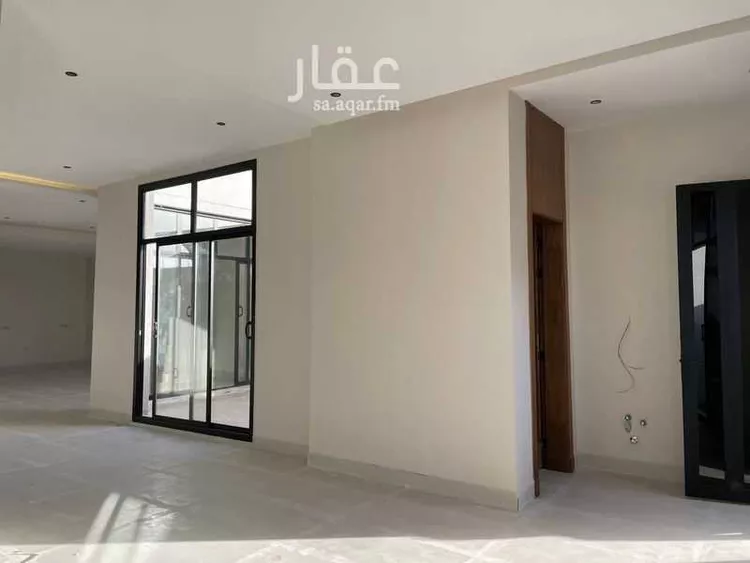 فيلا للبيع في شارع عبدالملك الألبيري, حي المهدية, مدينة الرياض, منطقة الرياض صورة 3