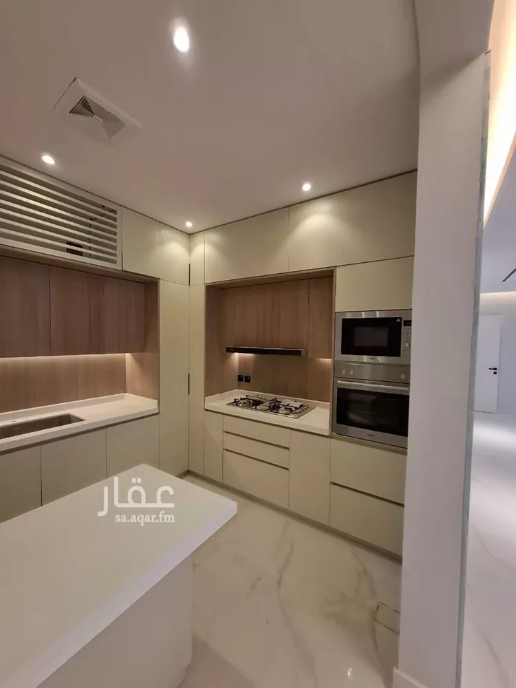 دور للبيع في شارع الحارث بن عبدالرحمن, حي عكاظ, مدينة الرياض, منطقة الرياض صورة 3