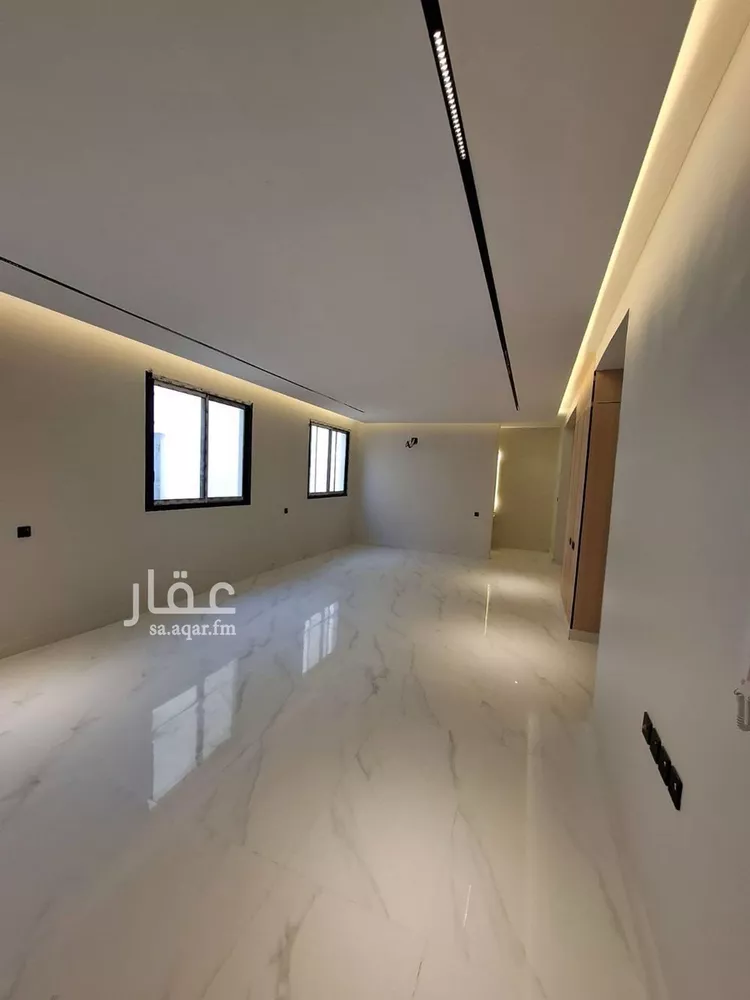 دور للبيع في شارع الحارث بن عبدالرحمن, حي عكاظ, مدينة الرياض, منطقة الرياض صورة 4