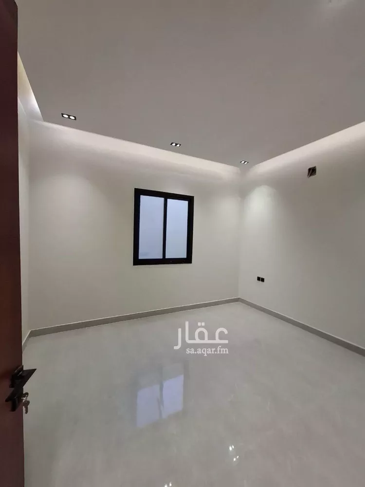 دور للبيع في شارع الأمير عبدالرحمن بن سعود بن عبدالعزيز, حي طويق, مدينة الرياض, منطقة الرياض صورة 5