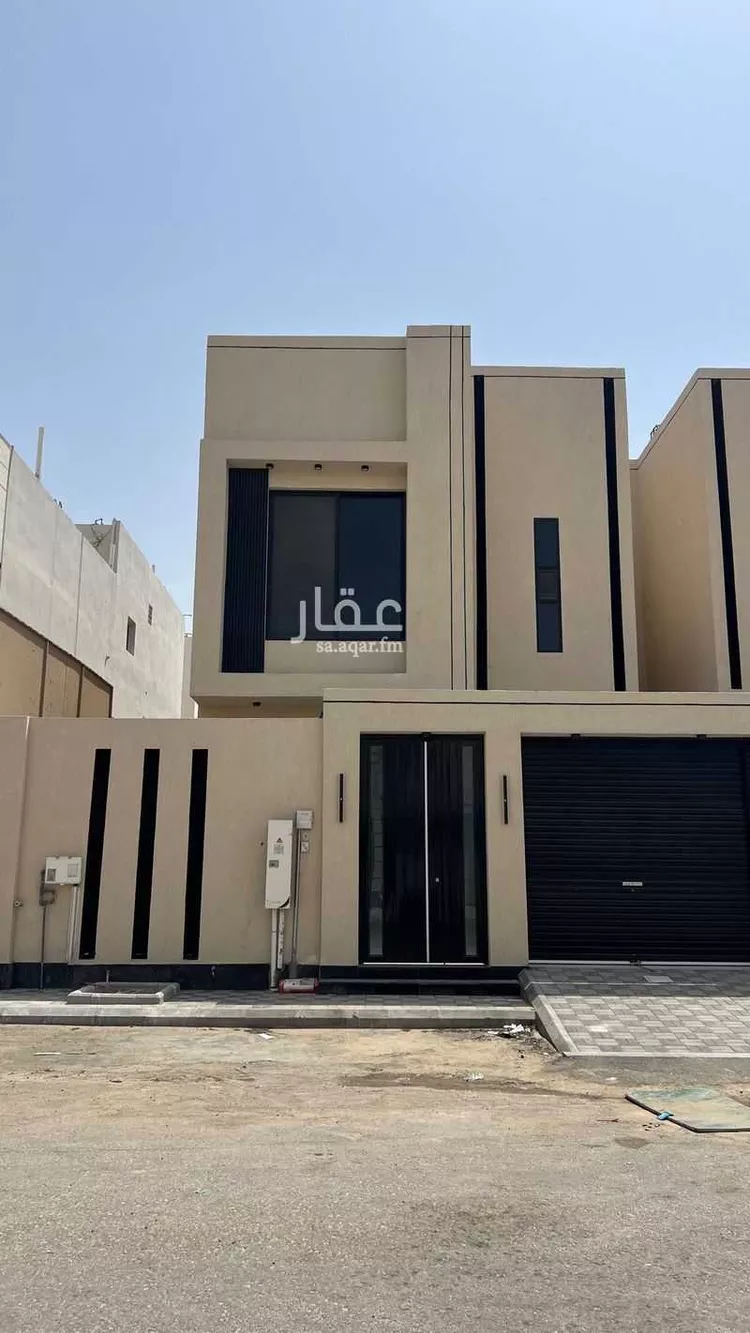 فيلا للبيع في شارع الخالدية, حي ضاحية الملك فهد, مدينة الدمام, المنطقة الشرقية