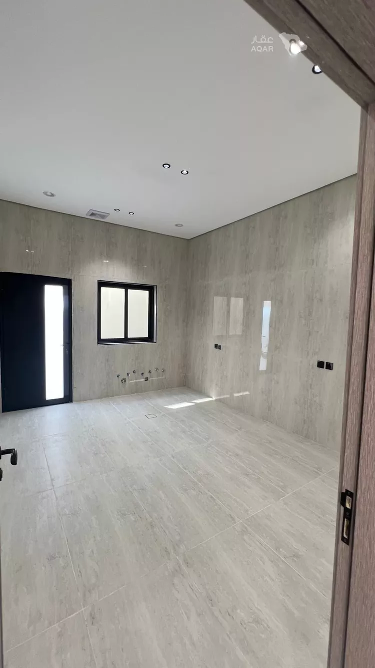 Villa for Sale in Dammam King Fahd 14
