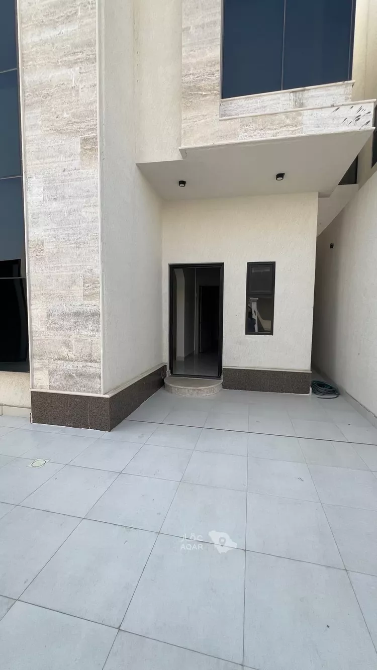 فيلا للبيع في شارع الخالدية, حي ضاحية الملك فهد, مدينة الدمام, المنطقة الشرقية 2