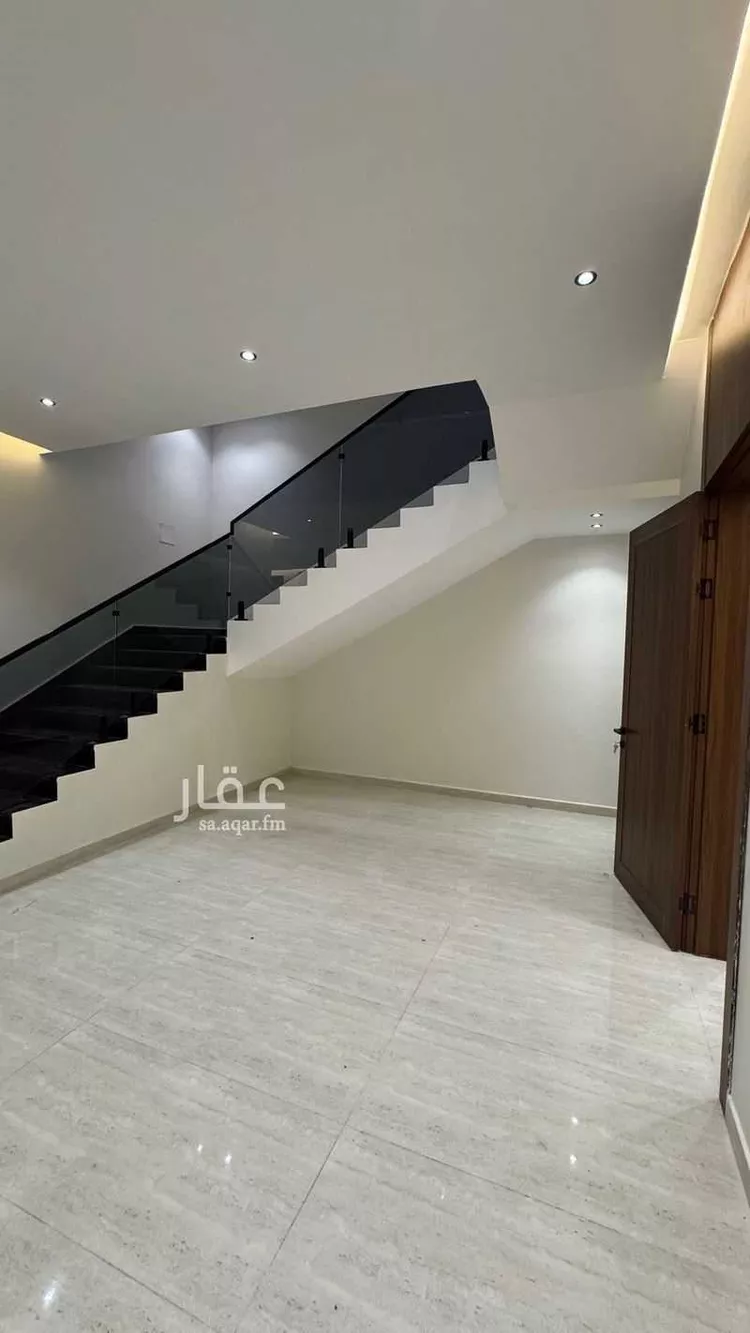 Villa for Sale in Dammam King Fahd 10