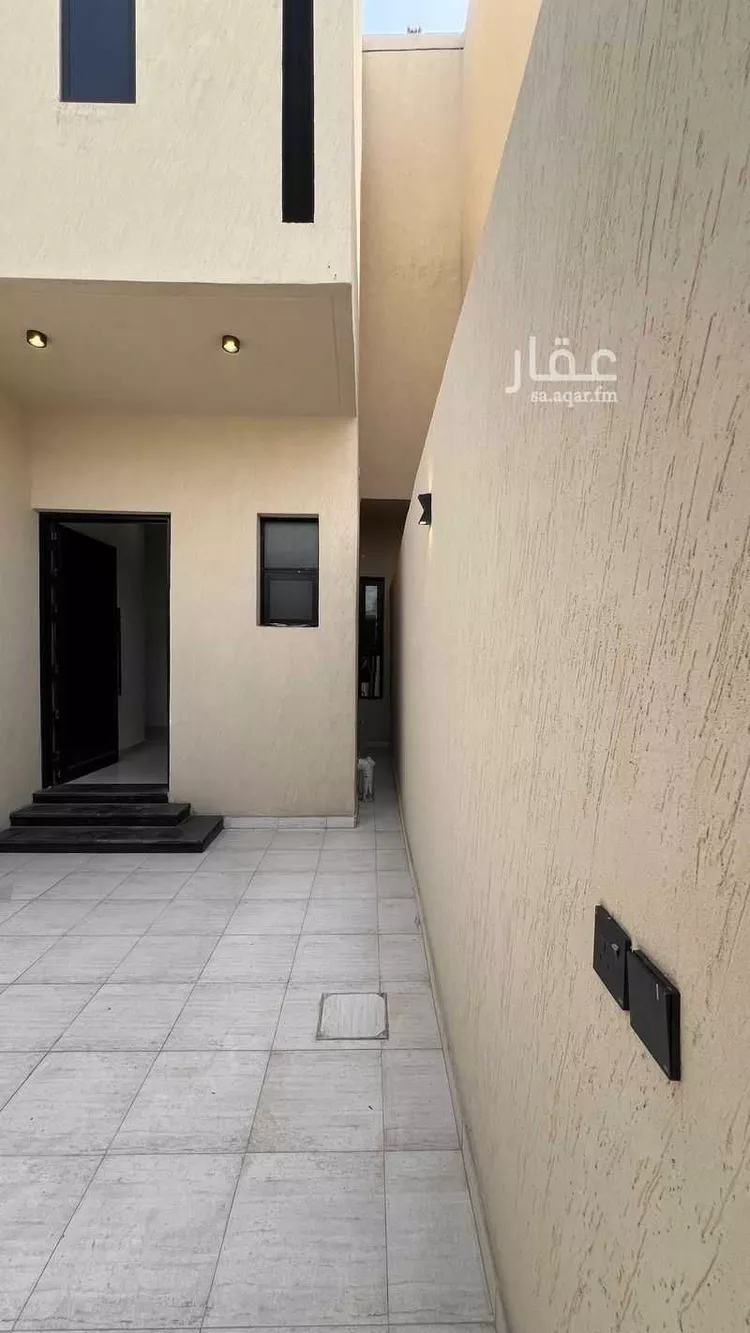 فيلا للبيع في شارع الخالدية, حي ضاحية الملك فهد, مدينة الدمام, المنطقة الشرقية صورة 5