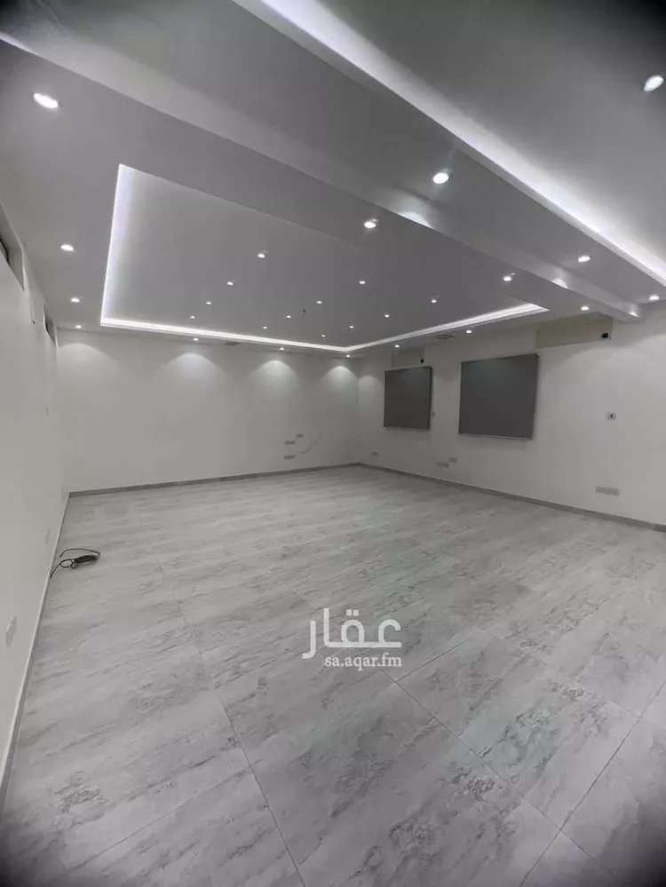 مكتب تجاري للإيجار في طريق الامام سعود بن عبدالعزيز بن محمد الفرعي ، حي الملك فهد ، الرياض ، منطقة الرياض صورة 4