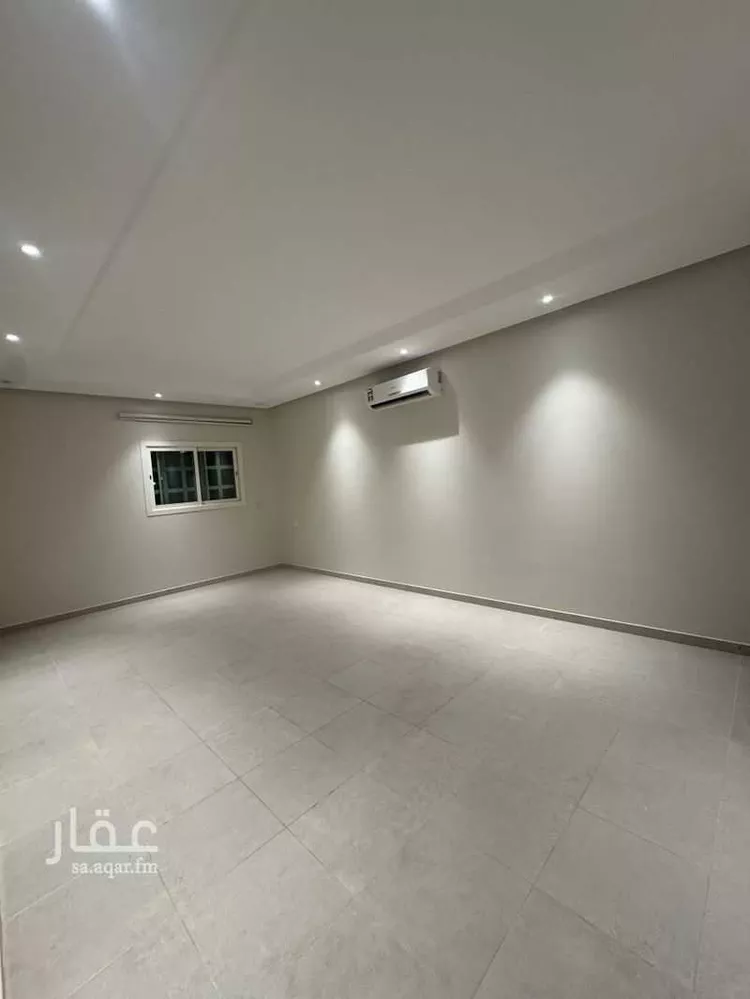 فيلا للإيجار في شارع رقم 350, حي الملقا, مدينة الرياض, منطقة الرياض صورة 3