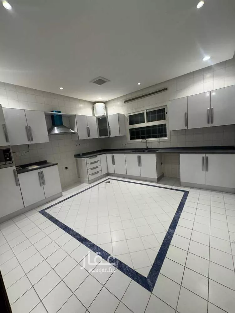 فيلا للإيجار في شارع رقم 350, حي الملقا, مدينة الرياض, منطقة الرياض صورة 4