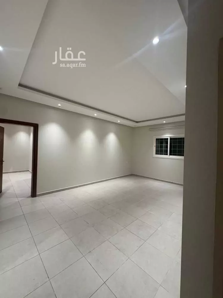 فيلا للإيجار في شارع رقم 350, حي الملقا, مدينة الرياض, منطقة الرياض صورة 2