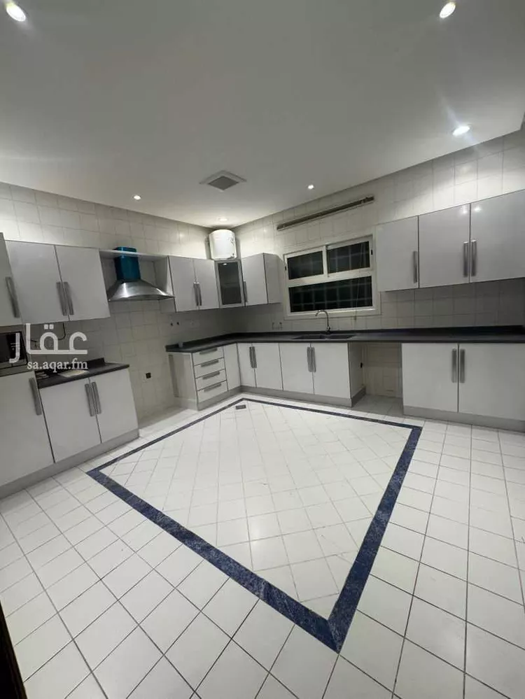 فيلا للإيجار في شارع رقم 350, حي الملقا, مدينة الرياض, منطقة الرياض صورة 4