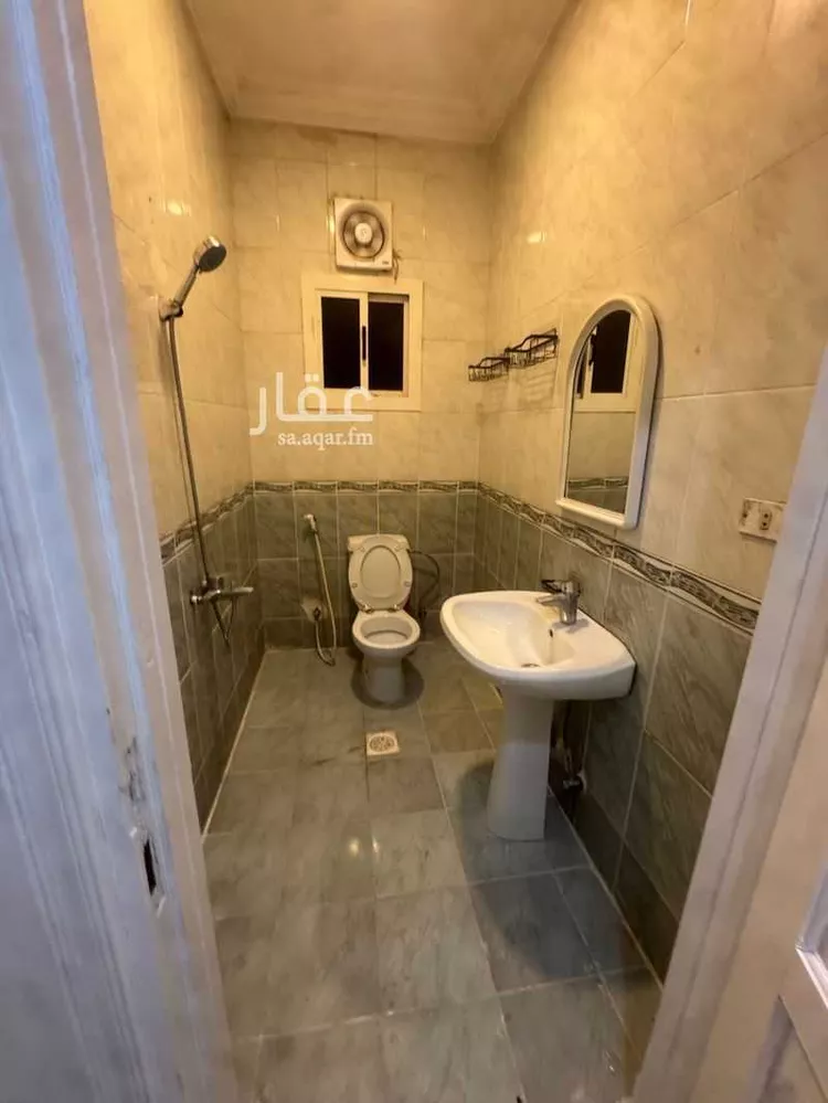 عمارة للإيجار في شارع طلحه, حي البوادي, مدينة جدة, منطقة مكة المكرمة