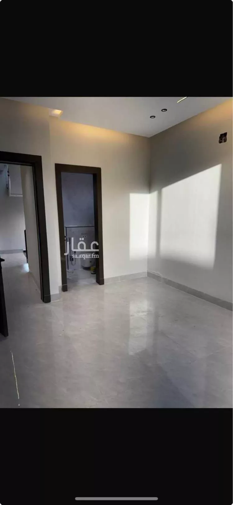 فيلا للإيجار في شارع طريق خريص, حي الندوة, مدينة الرياض, منطقة الرياض 1 صورة