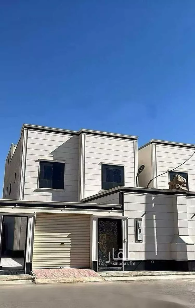 فيلا للبيع في شارع النقيب 70, حي النقيب الشمالي, مدينة بريدة, منطقة القصيم صورة 3