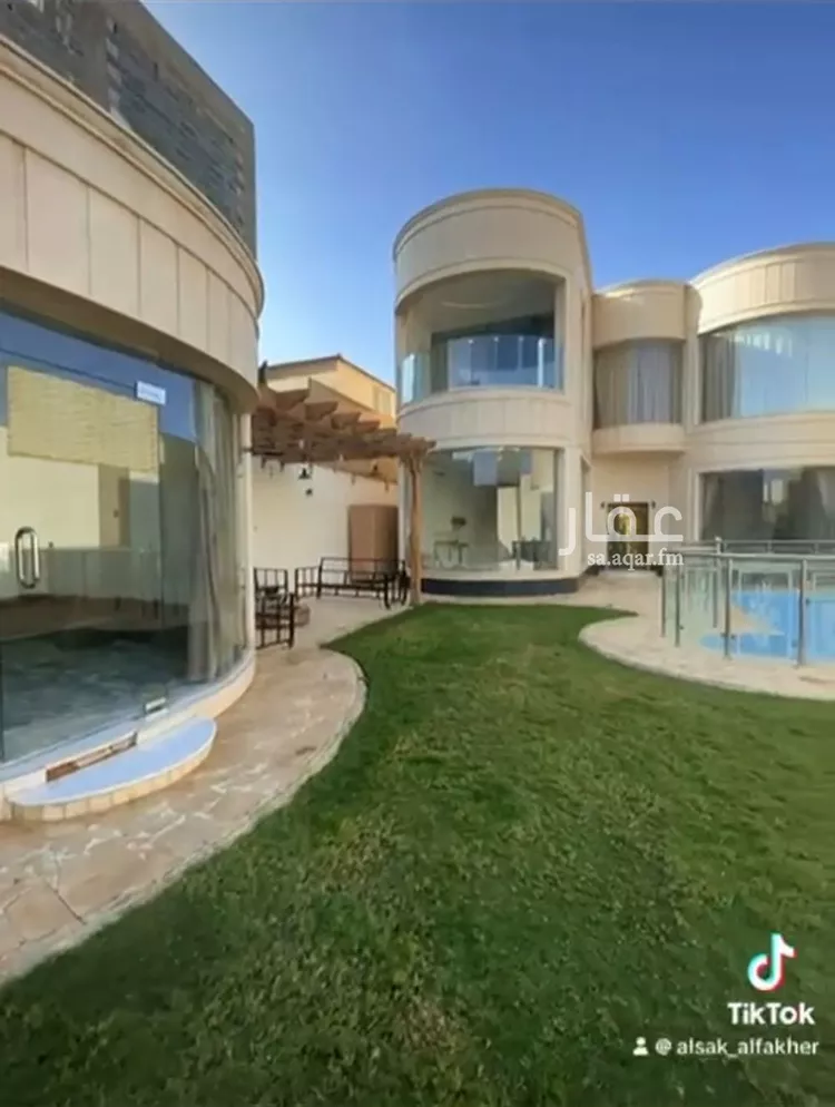 فيلا للإيجار في شارع الجبل الابيض, حي المعارض, مدينة بريدة, منطقة القصيم صورة 4