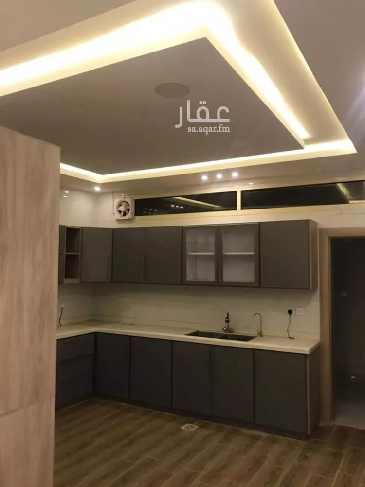 فيلا للبيع في شارع الحارث, حي المنار, مدينة بريدة, منطقة القصيم صورة 4