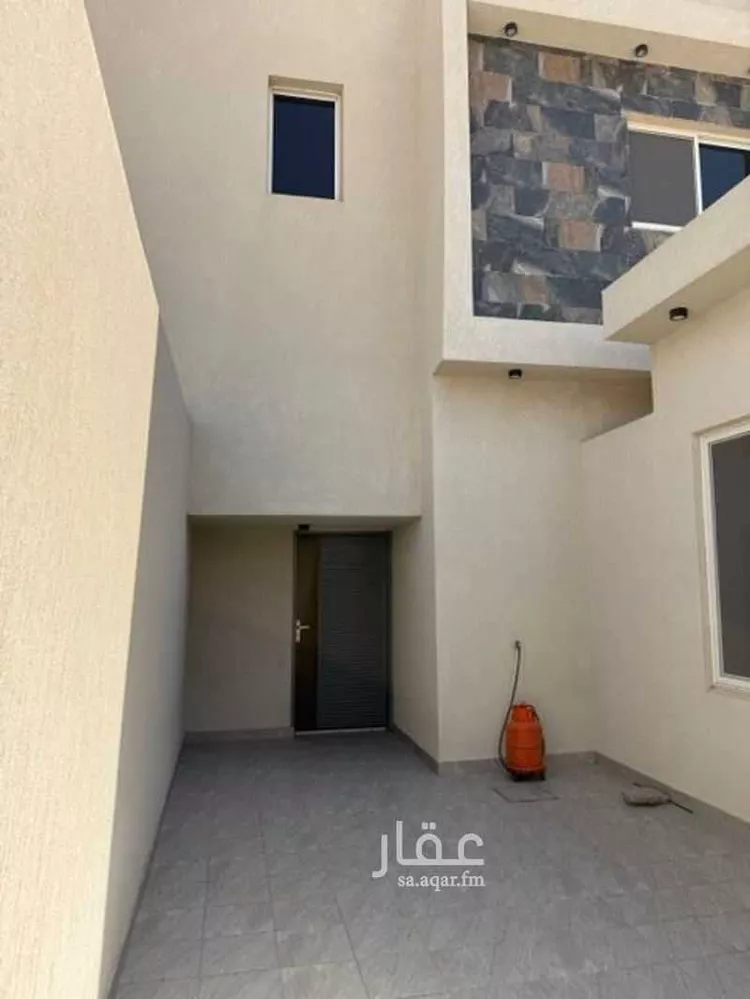 دور للبيع في شارع الشقة 367, حي المنصورة, مدينة بريده, منطقة القصيم صورة 2