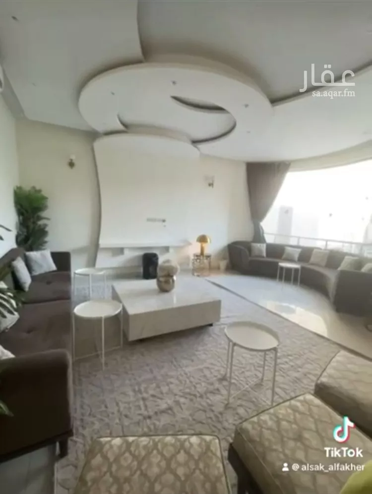 فيلا للإيجار في شارع الجبل الابيض, حي المعارض, مدينة بريدة, منطقة القصيم 6