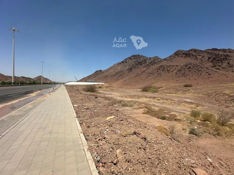 أرض للإيجار في شارع طريق عمر بن الخطاب, حي جماء أم خالد, مدينة المدينة المنورة, منطقة المدينة المنورة 2