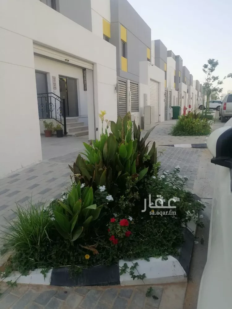 فيلا للبيع في حي مطار الملك خالد الدولي ، الرياض ، منطقة الرياض صورة 3