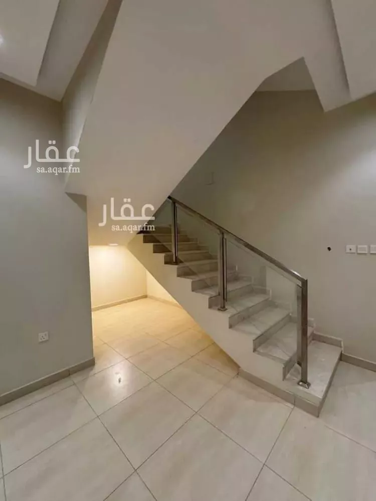 فيلا للبيع في شارع القمراء, حي الحزم, مدينة الرياض, منطقة الرياض صورة 2
