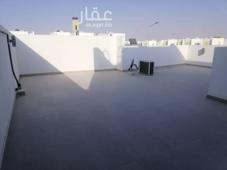 فيلا للبيع في شارع شمس الدين الشافعي, حي مطار الملك خالد الدولي, مدينة الرياض, منطقة الرياض صورة 2