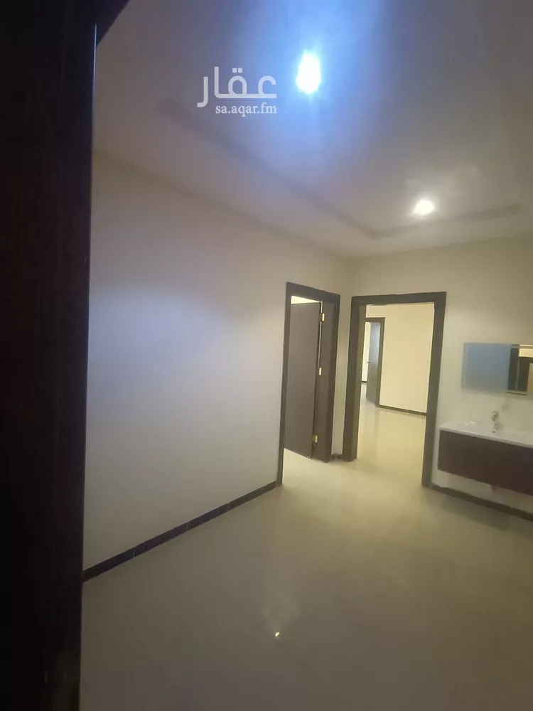 شقة للبيع في شارع عبدالله بن شهيوين, حي الملقا, مدينة الرياض, منطقة الرياض صورة 2