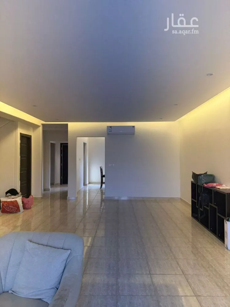 فيلا للإيجار في شارع أحمد بن الرفعة, حي مطار الملك خالد الدولي, مدينة الرياض, منطقة الرياض