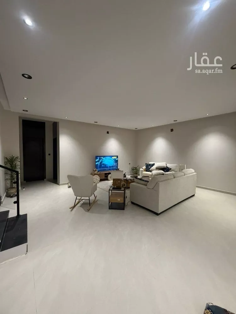 فيلا للإيجار في شارع الربع الخالي, حي الجنادرية, مدينة الرياض, منطقة الرياض