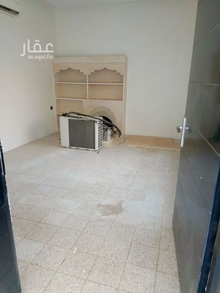 فيلا للإيجار في شارع الدغمان, حي الرمال, مدينة الرياض, منطقة الرياض صورة 4