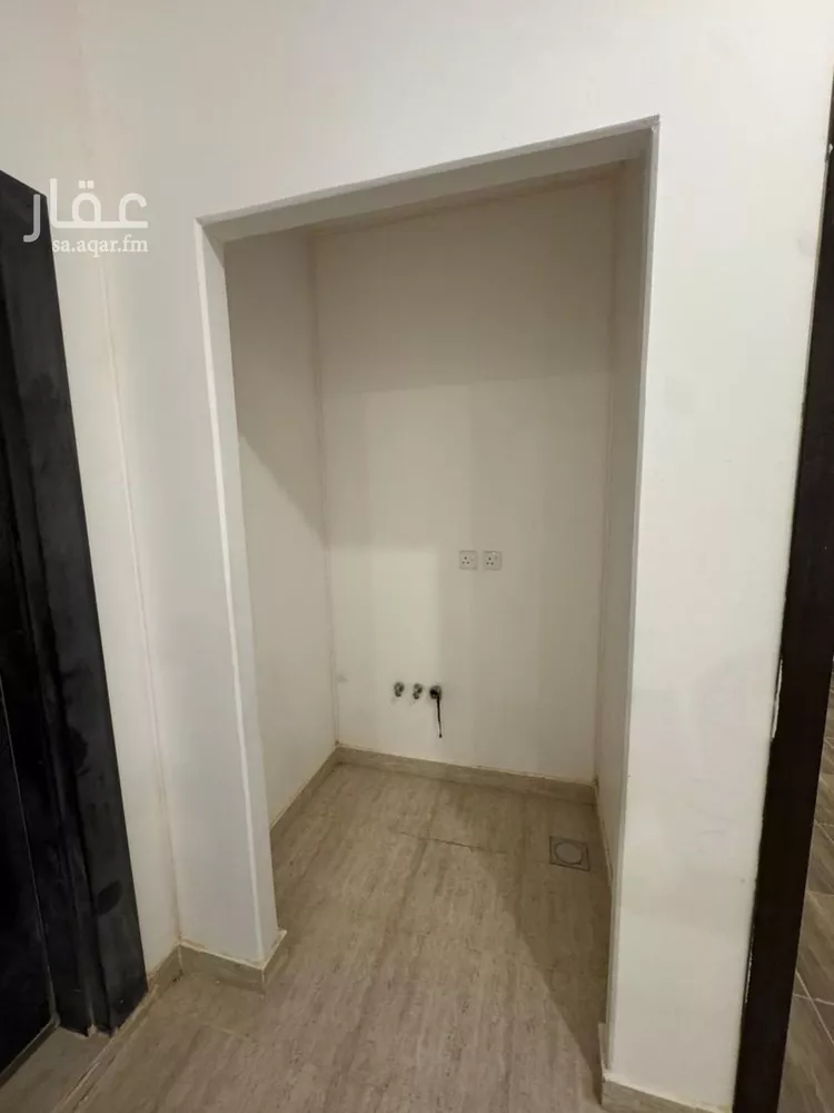 فيلا للإيجار في شارع أحمد بن الرفعة, حي مطار الملك خالد الدولي, مدينة الرياض, منطقة الرياض صورة 2