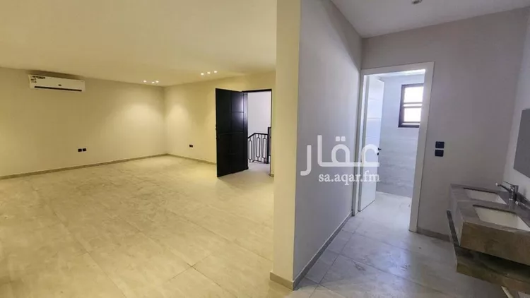 فيلا للبيع في شارع عقرباء 164, حي عقرباء, مدينة الجبيلة, منطقة الرياض صورة 3