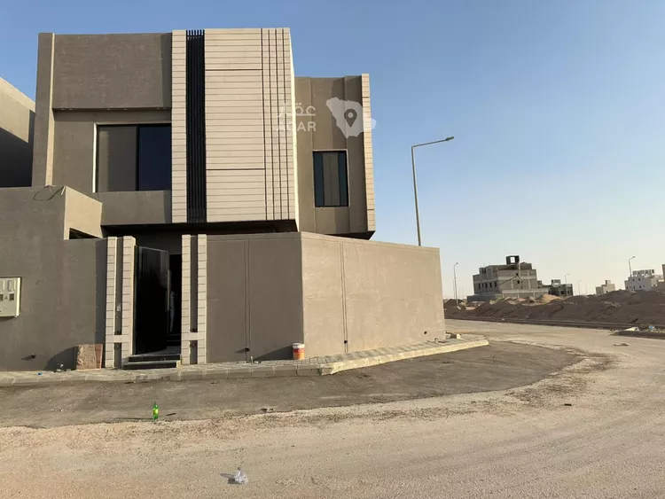 Villa for Rent in Riyadh Al Janadriyah 2