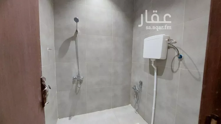 فيلا للإيجار في شارع رقم 336, حي بدر, مدينة الرياض, منطقة الرياض صورة 4