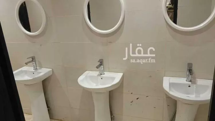 عمارة للبيع في شارع عبدالرحمن بن عدي, حي الفيصلية, مدينة الرياض, منطقة الرياض 7